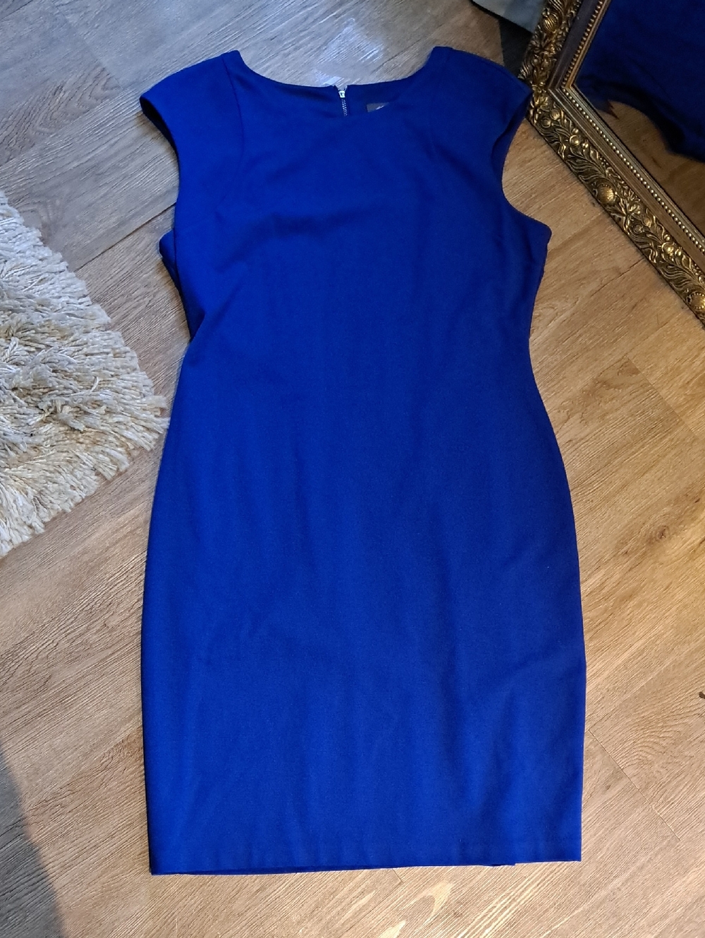 Vince Camuto Royal Blue Cap-Sleeve Midi Sheath Dress